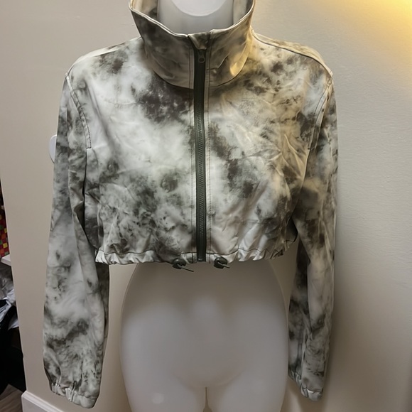 NWOT Zara Size Small Tie Dye Cropped Zip Jacket Drawstring Waist High Neck Olive - Picture 2 of 5